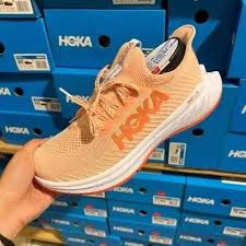 HOKA Shoes Wholesale Pallet – Bulk Running Sneakers for Resellers & Retailers
