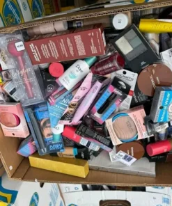 Buy Cream Makeup Pallet